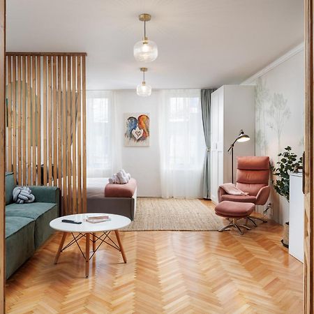 Lunga 16 Guesthouse 2 Braşov Dış mekan fotoğraf